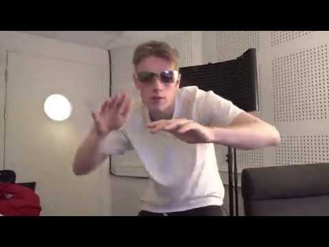 Musikkvideo til LAGER EN LIT HIP HOP BEAT I FL STUDIO PÅ 5 MINUTTER